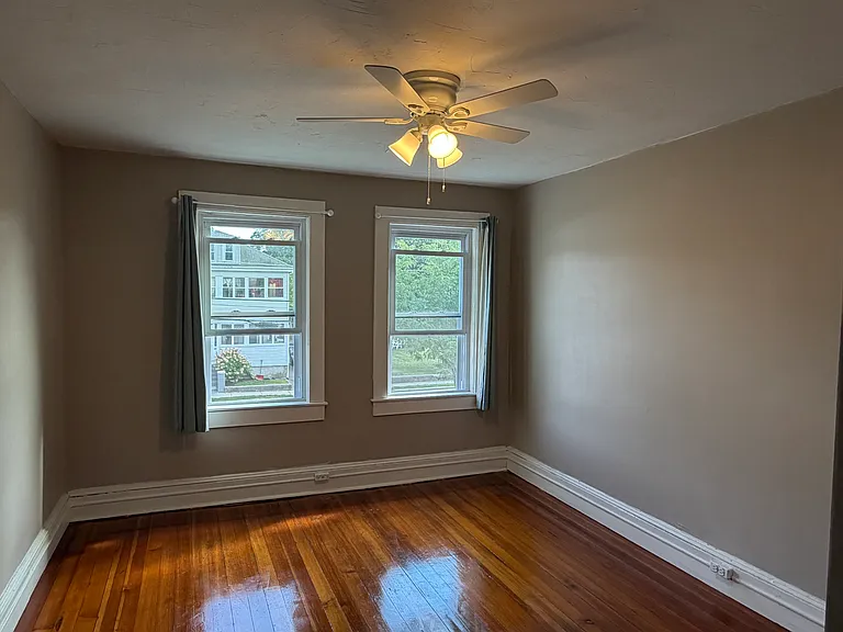 32 Heaton Ave #2 — Photo 6
