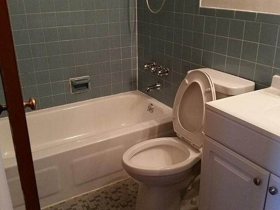 5th image of 20911 41st Ave #2