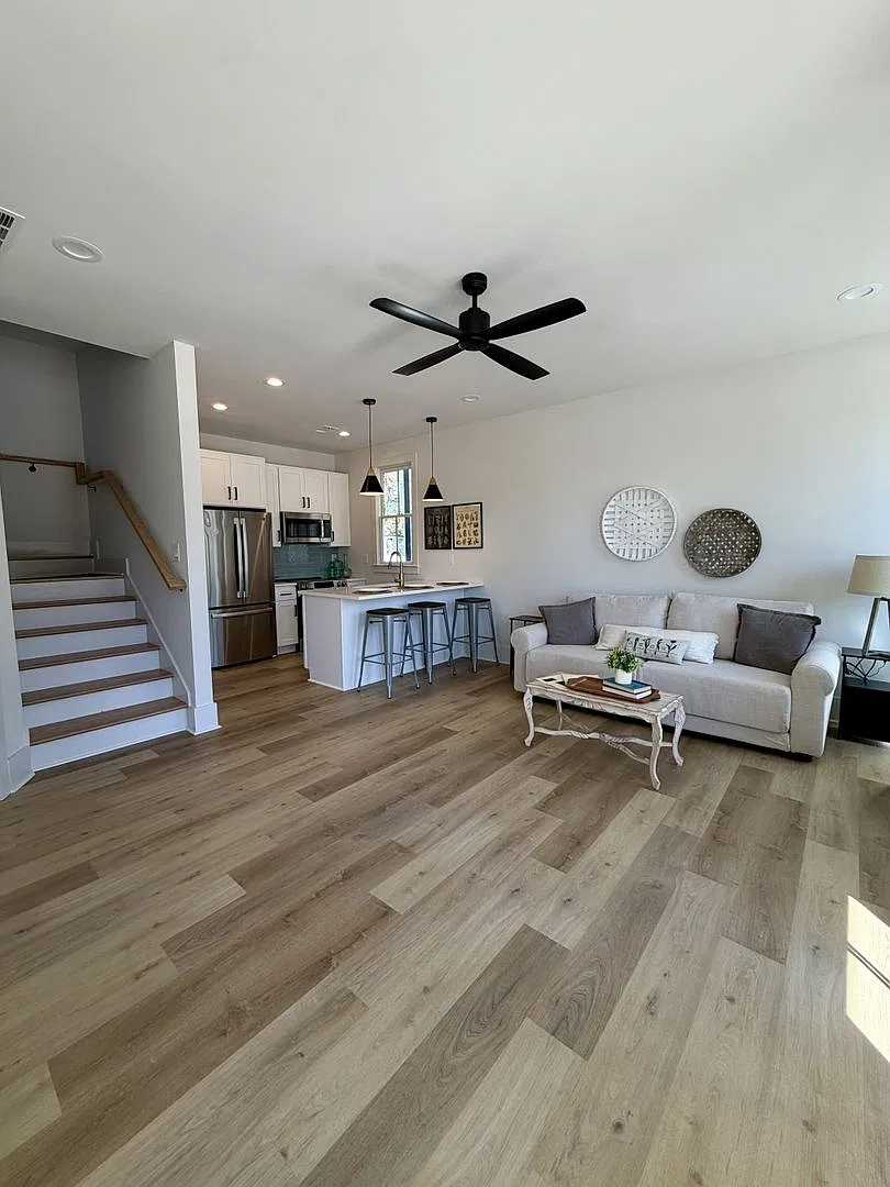 762 Grove Street — Photo 2