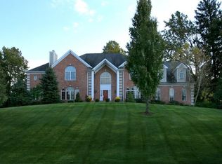 3 Pioneers Ln, Morristown, NJ 07960