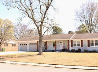 208 Francis Ave, Muscle Shoals, AL 35661