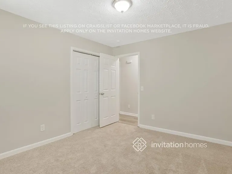 4036 Macedin Ct — Photo 11
