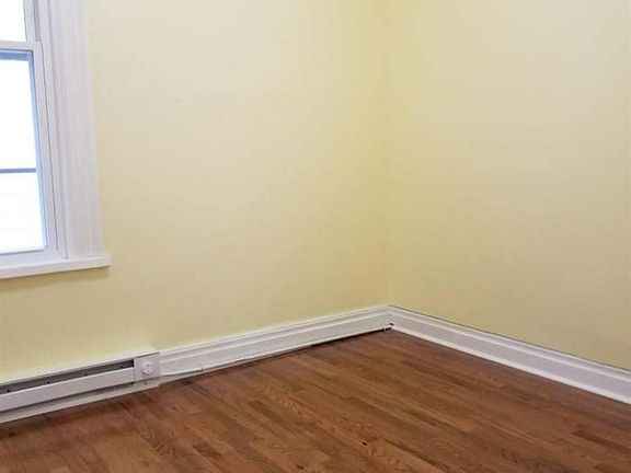 5th image of 505 Morris St #2