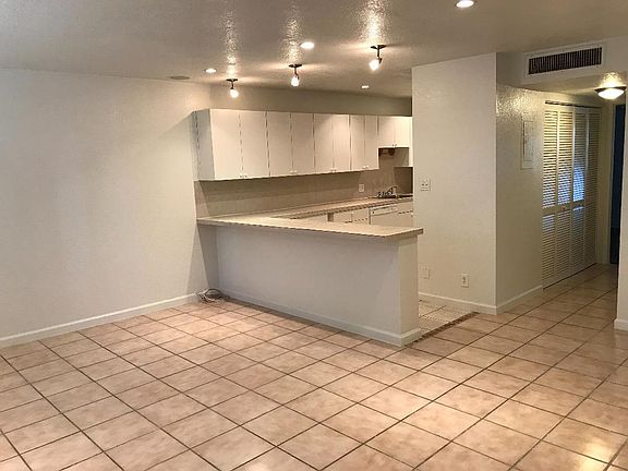 2nd image of 2840 NE 14th Street Cswy APT 307