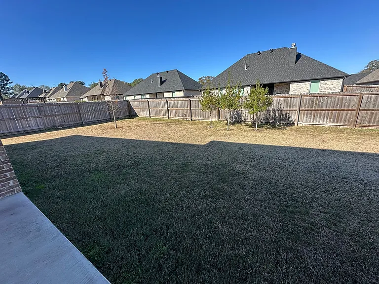 11948 Gillian Ct — Photo 36