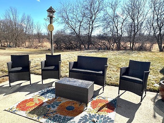 2nd image of 109 Jennifer Lane