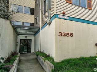 3256 SW Avalon Way APT 203, Seattle, WA 98126