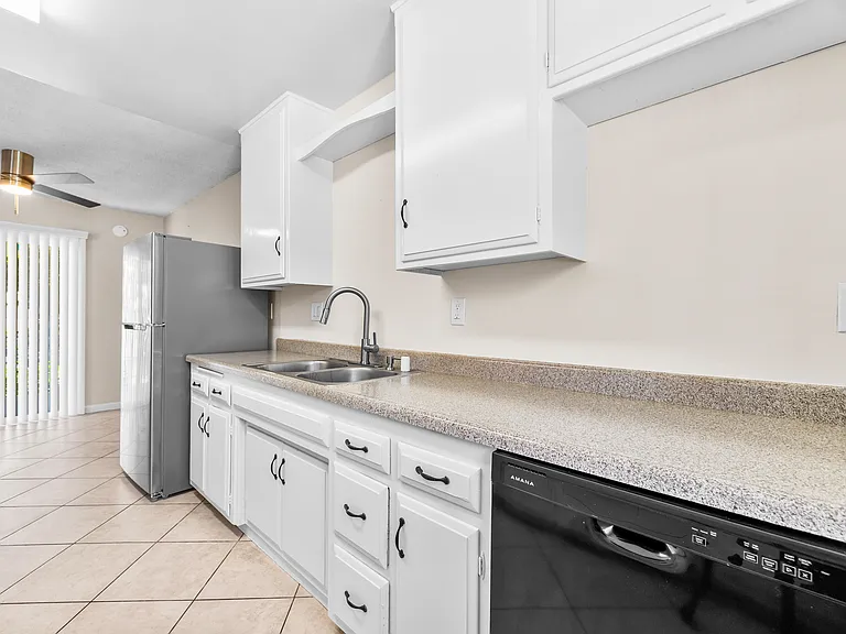 12511 Orrway Dr #4 — Photo 22