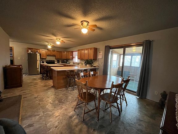 5th image of 96 200th Ave