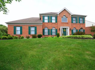 10912 Fallstone Dr, Cincinnati, OH 45246