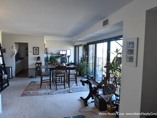 64 Centre St #7B, Brookline, MA 02446