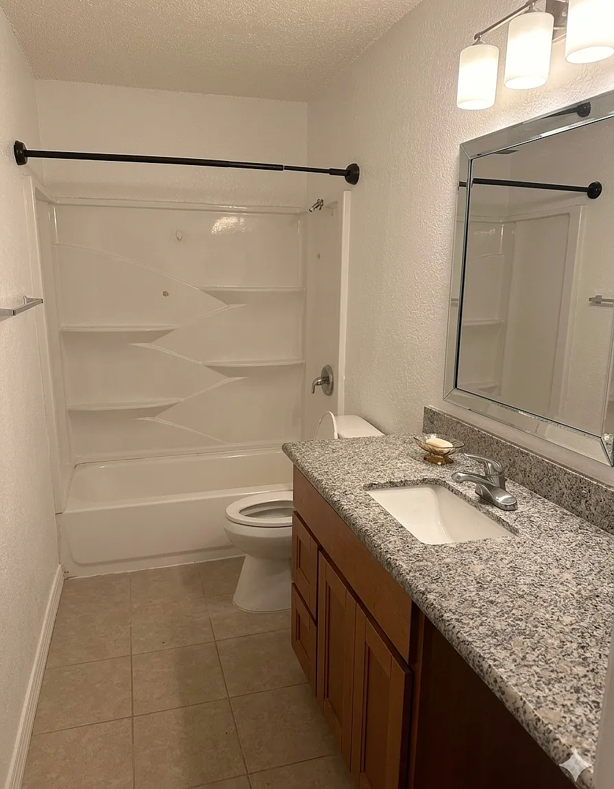 14409 Pine Street - 4 — Photo 4