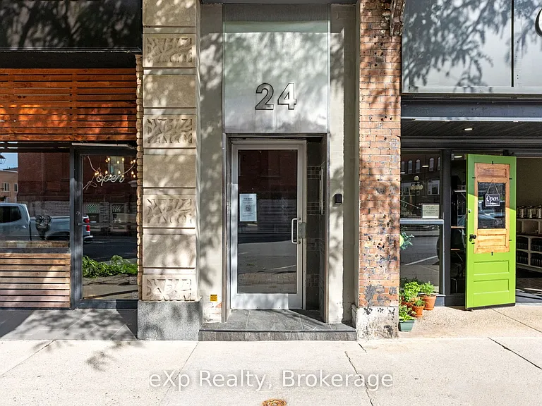 24 Wellington St #12 — Photo 5