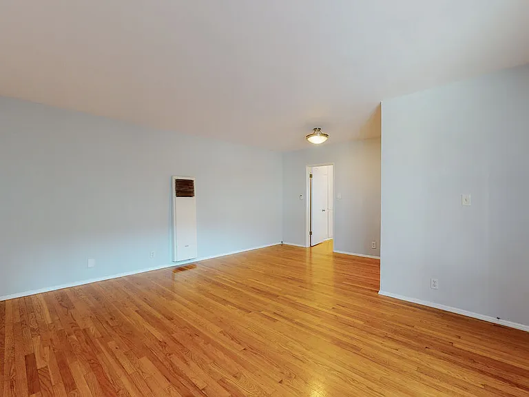11284 Montana Ave #11 — Photo 3