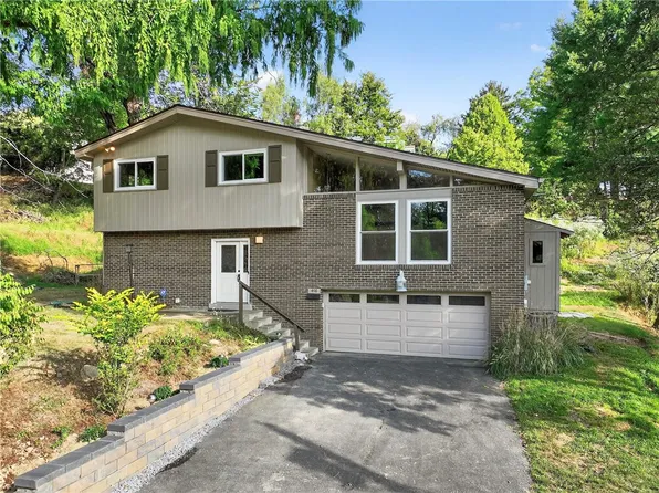 418 Hunter Dr, Pittsburgh, PA 15237