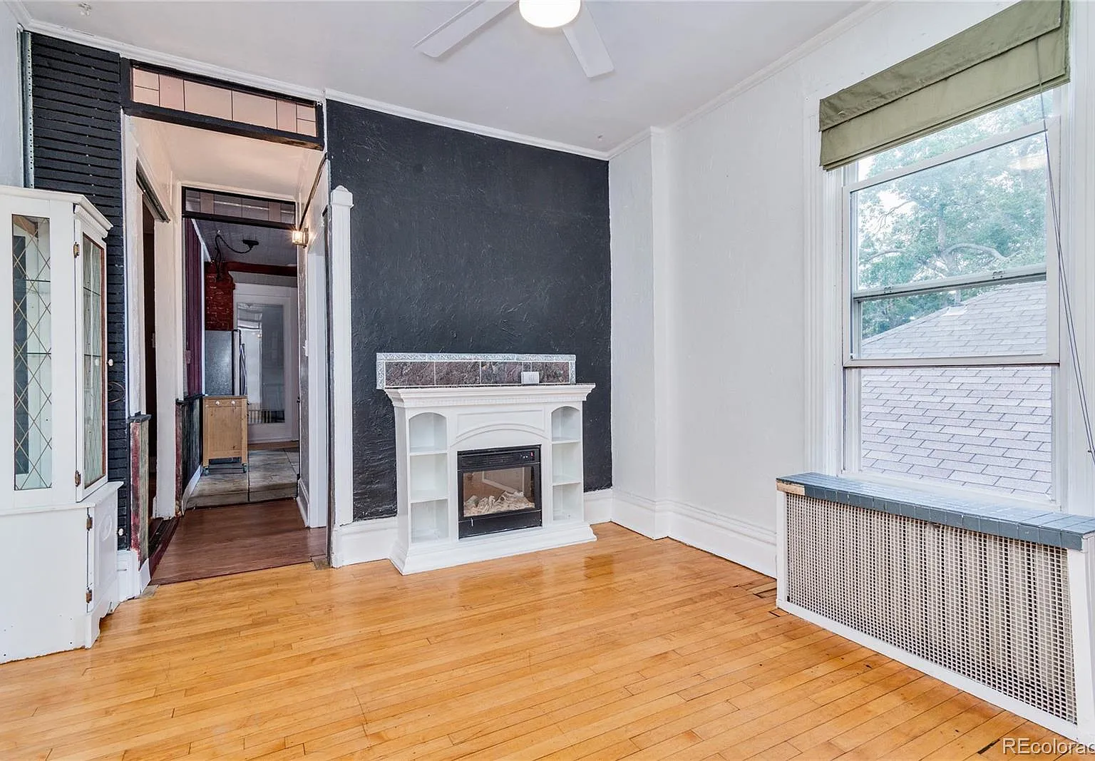 2 bed, 1.0 bath, 1000 sqft, $1,695 — Photo 3