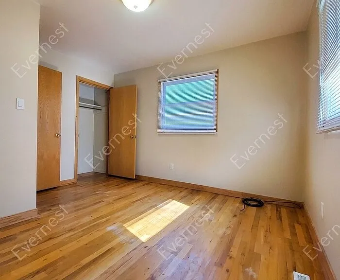 1116 Juniper Ct — Photo 9