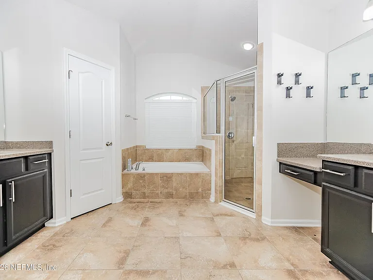 577 Porta Rosa Cir — Photo 17