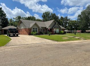 1561 Leona Dr, Ashdown, AR 71822