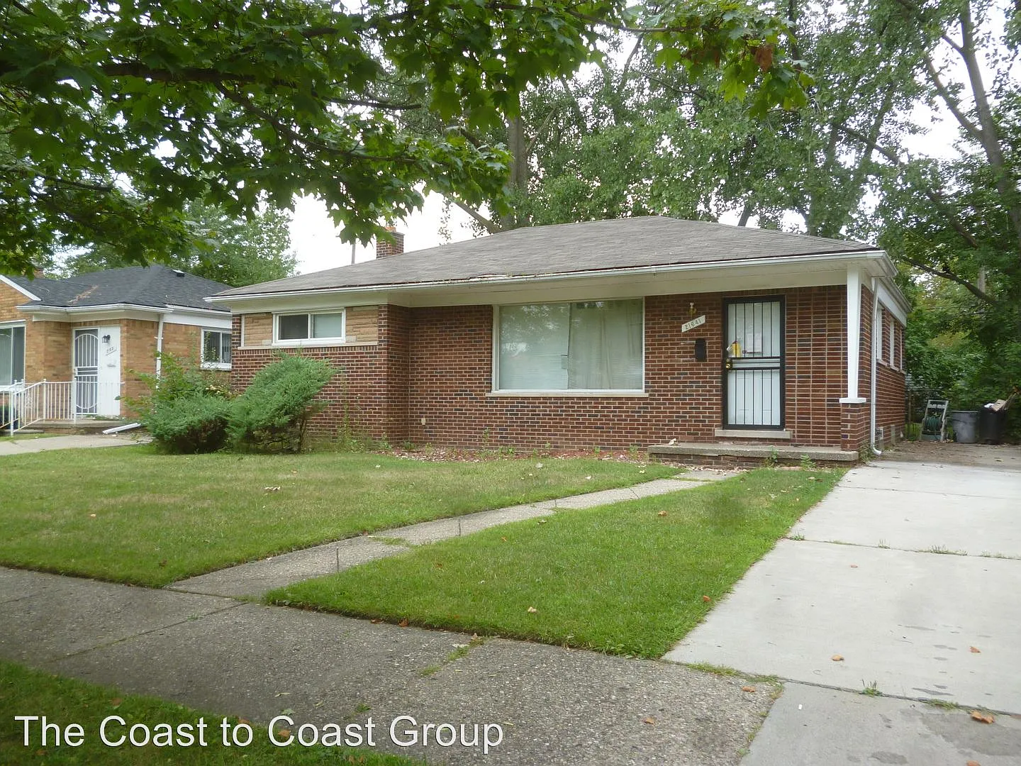 21641 Parklawn St photo 1