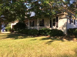 100 Poff Dr, Pataskala, OH 43062