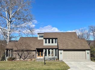2134 Sycamore Dr, Harrisburg, PA 17112