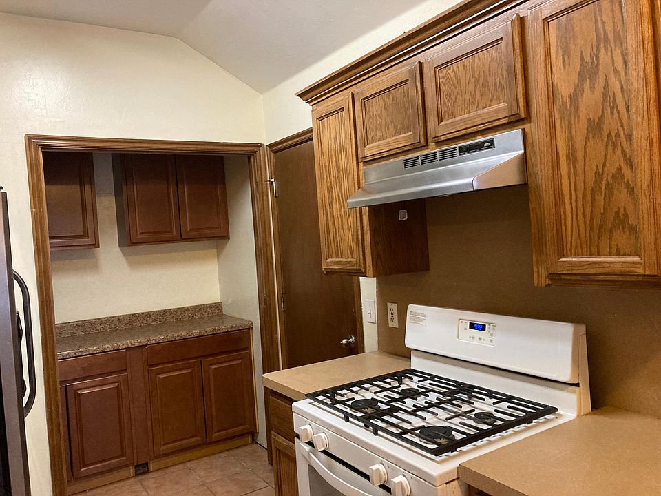 2nd image of 3445 Cobblestone Ct