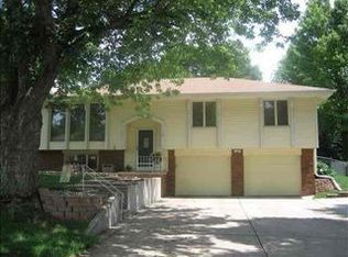 5611 S 152nd St, Omaha, NE 68137