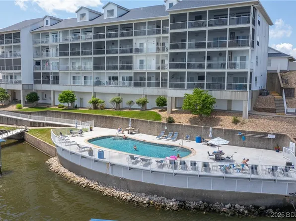 5450 Christopher Ln #414, Osage Beach, MO 65065