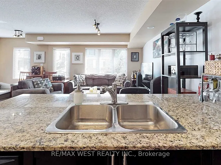 10 Foundry Ave #240 — Photo 17