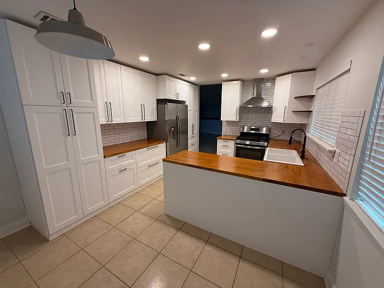 13511 Windchase Ct — Photo 9