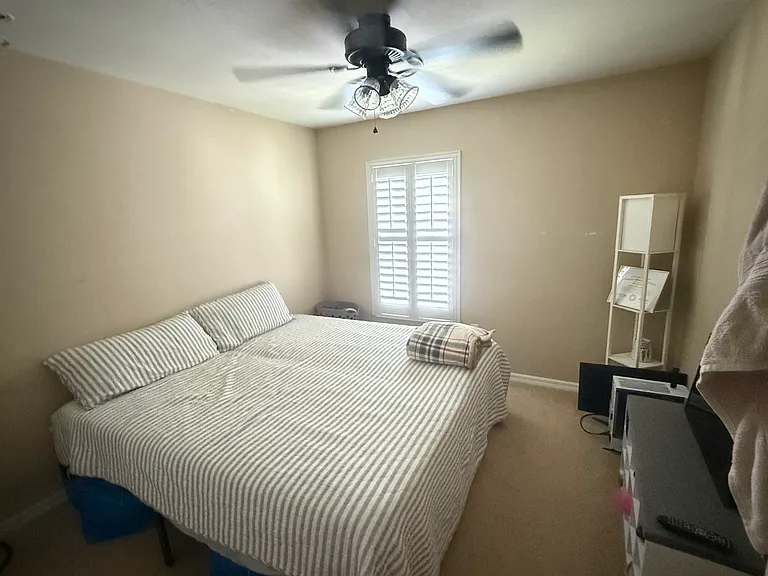 2462 Sutherland Ct — Photo 11