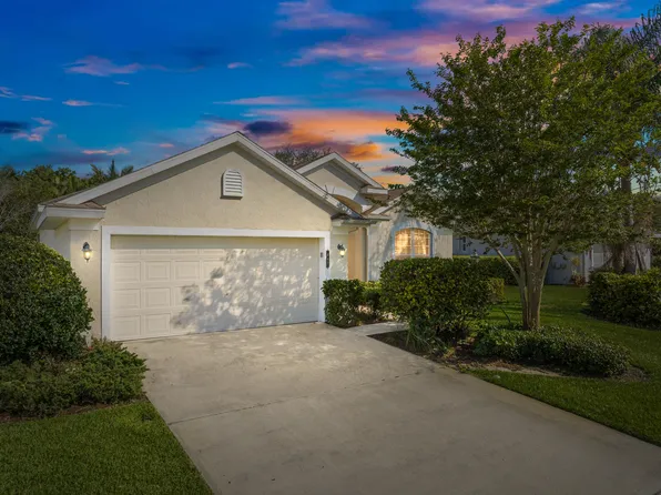 647 Brush Foot Dr, Sebastian, FL 32958