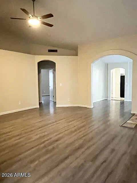 3 bed, 2.0 bath, 1567 sqft, $2,550 — Photo 3