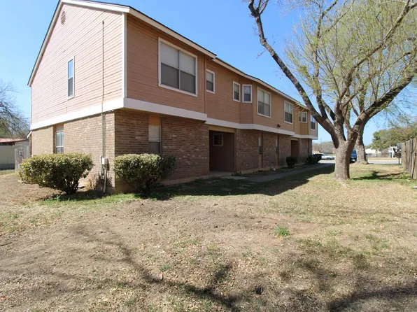 949 Schertz Pkwy, Schertz, TX 78154