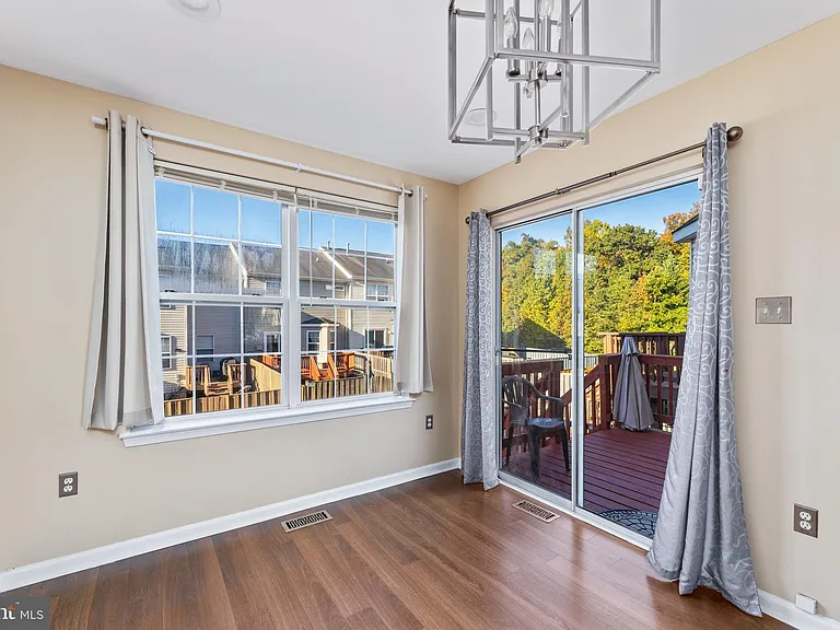 3343 Cape May Ct — Photo 13