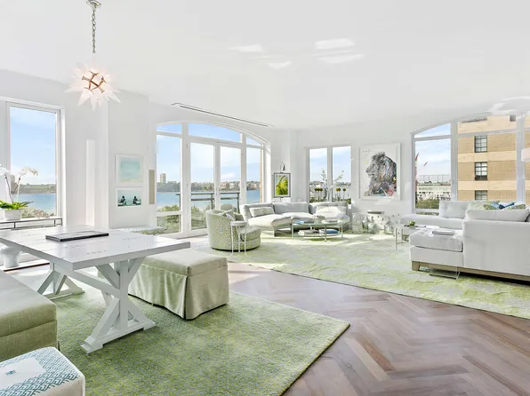 400 West 12th Street image 1 of 16