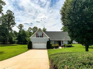172 Greenwich Dr, Statesville, NC 28677