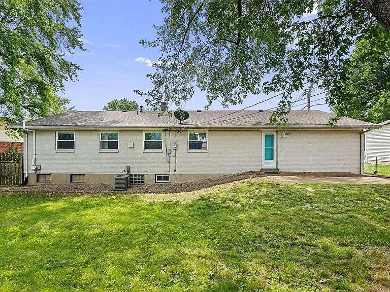 11481 Burgess Ave — Photo 24