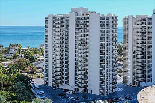 2715 N Ocean Blvd #7D Photo 1