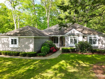 209 Foxdown Rd, Holland, MI, 49424