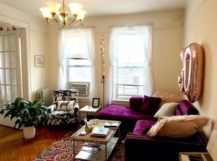 31-72 36th St #3, Astoria, NY 11106