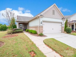 951 Sunrise Ln, Fort Mill, SC 29715