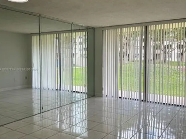 8004 SW 149th Ave, Miami, FL