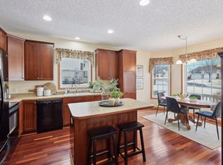 17999 65th Ave N, Maple Grove, MN 55311