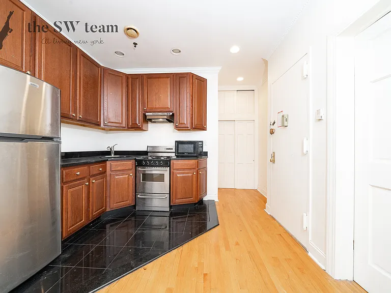 167 W 83rd St #2C — Photo 1