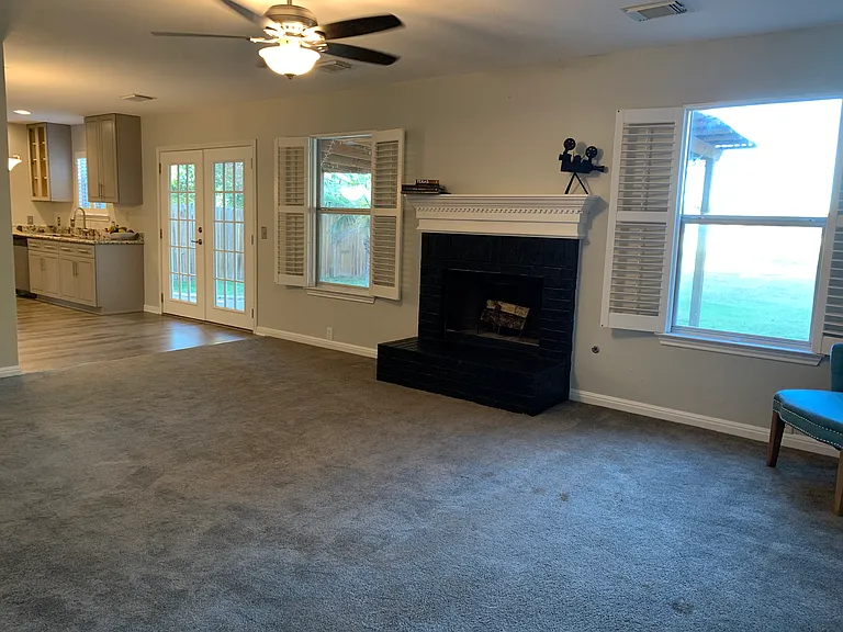 1401 Nandina Dr — Photo 6