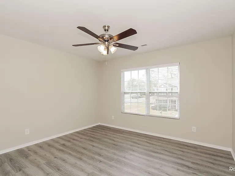 966 Sweetgum St — Photo 11