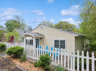 7413 Maple Ave, Gary, IN 46403