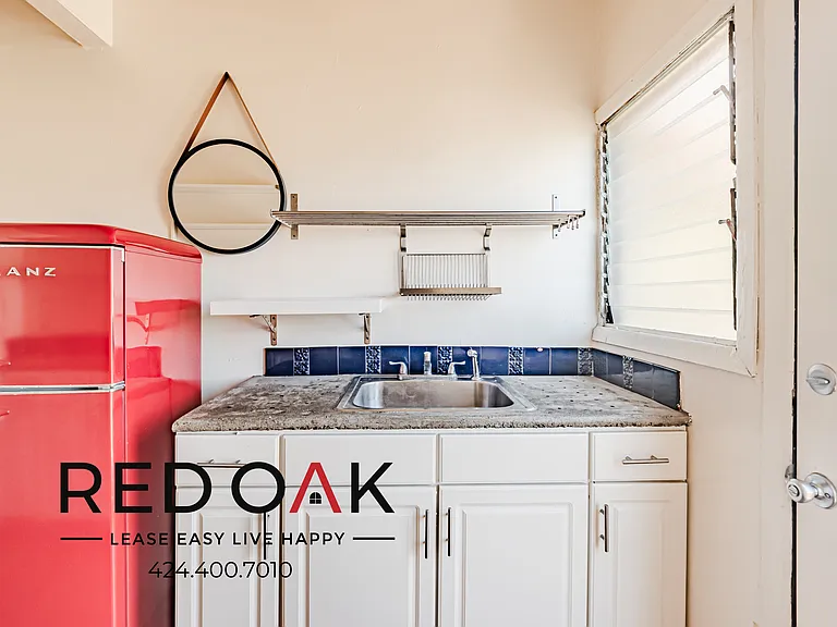 806 Lucile Ave #808-1/4 — Photo 10